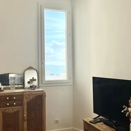 Apparemment Bord De Vue Apartment *